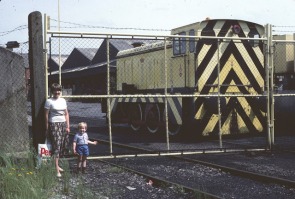 In 1983, 'Western Pride' sits inside the depot compound. Photo appears thanks to James Hilton - https://paxton-road.blogspot.com/